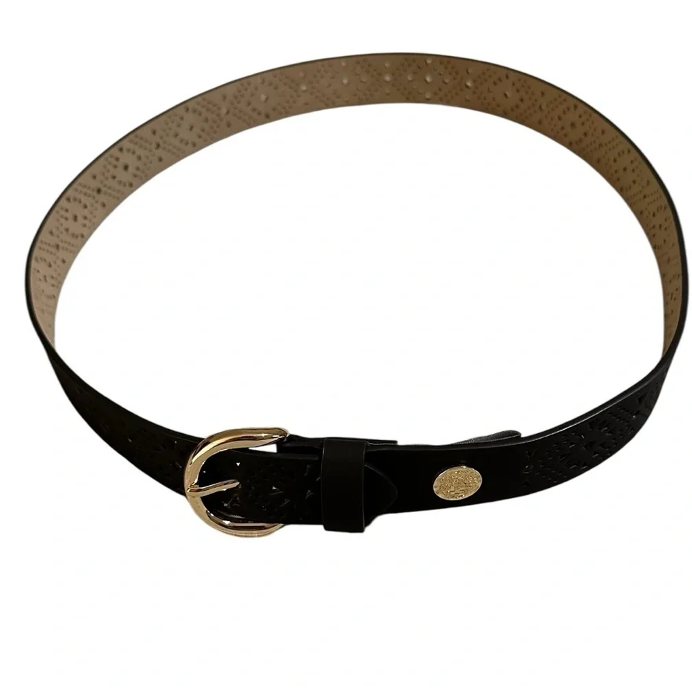 A Vince Camuto black belt with gold Buckle and emblem, size M.